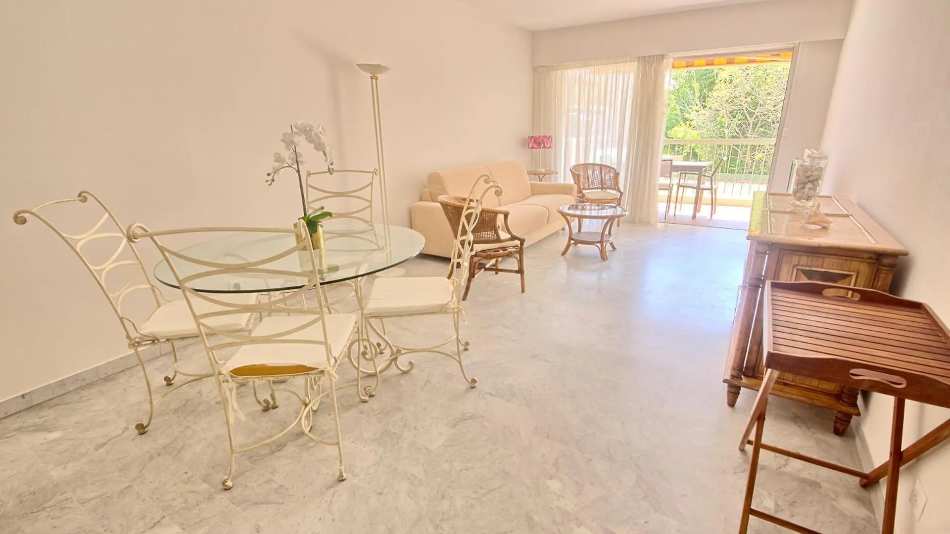 L'Hacienda Apartment Antibes